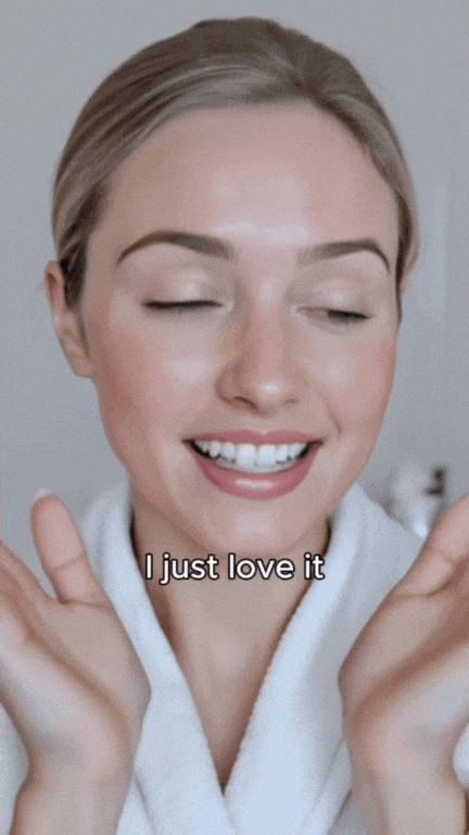 <p><strong>Hydrated, Glowing Skin</strong></p>